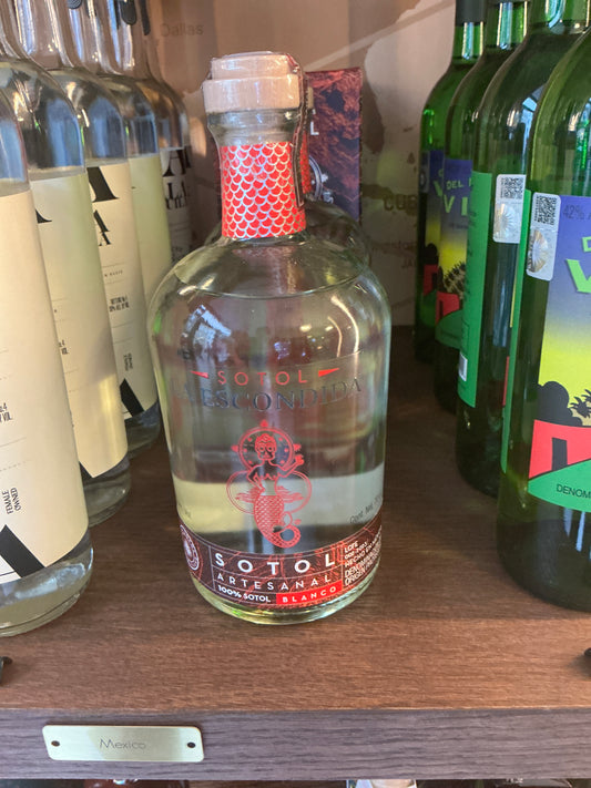 La Escondida Sotol