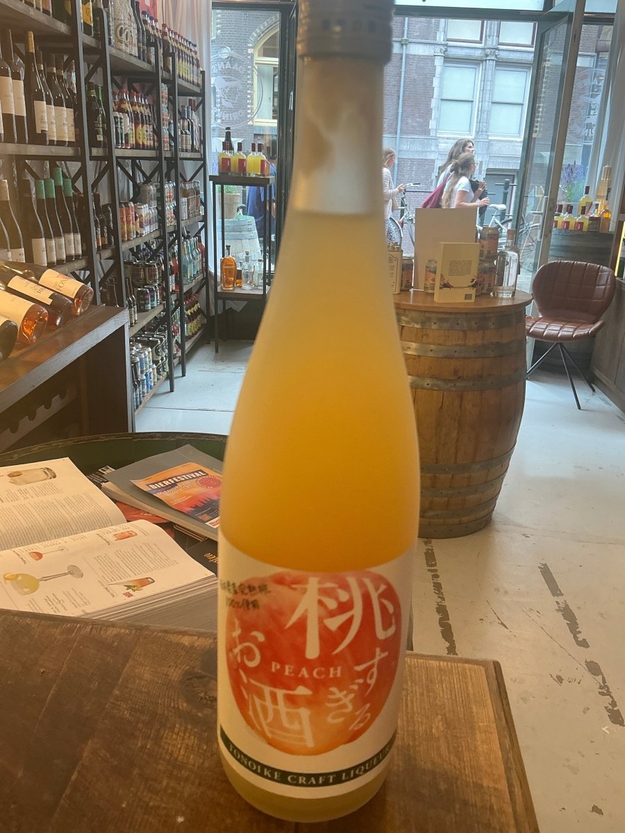 Momo Sugiru Osake (Peach Sake)