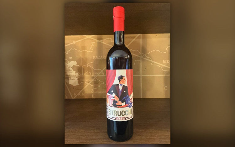 Bottle of Strucchi Bitter Rosso, from the amaro and herbal liqueur range at Daan's Drinks