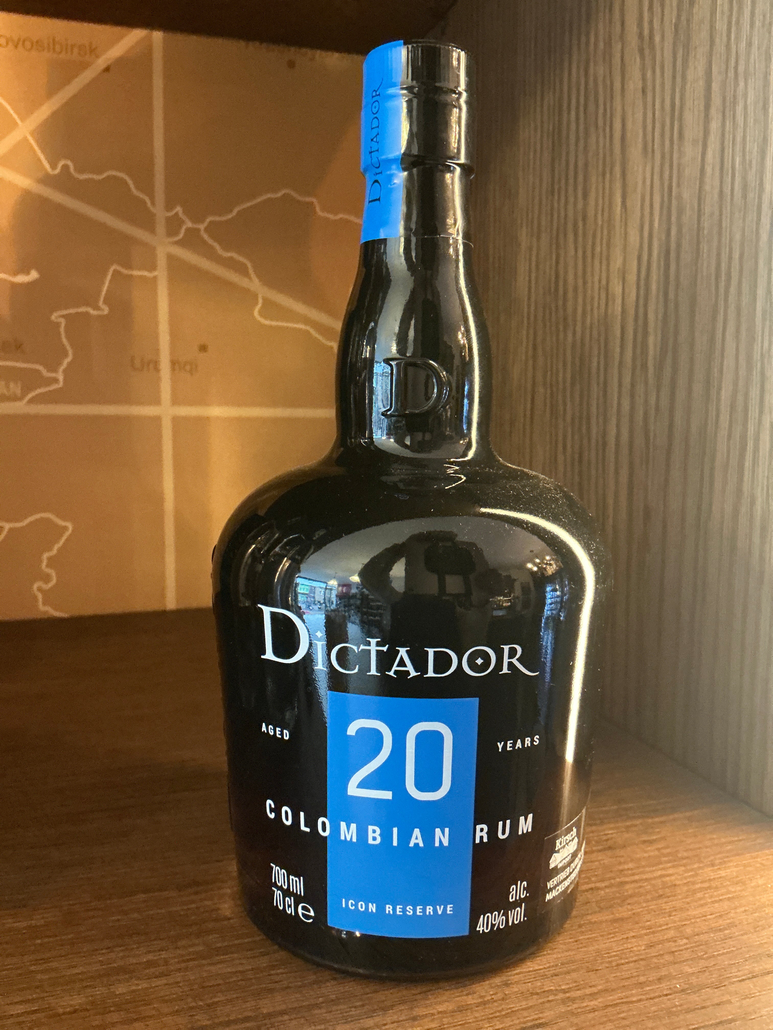 Dictador 20 Year Colombian Rum 70cl | Solera Aged | Daan's Drinks