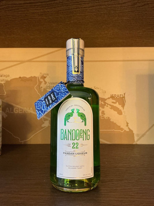 Bandoeng ’22 Pandan Liqueur bottle, 500 ml, 22% ABV.