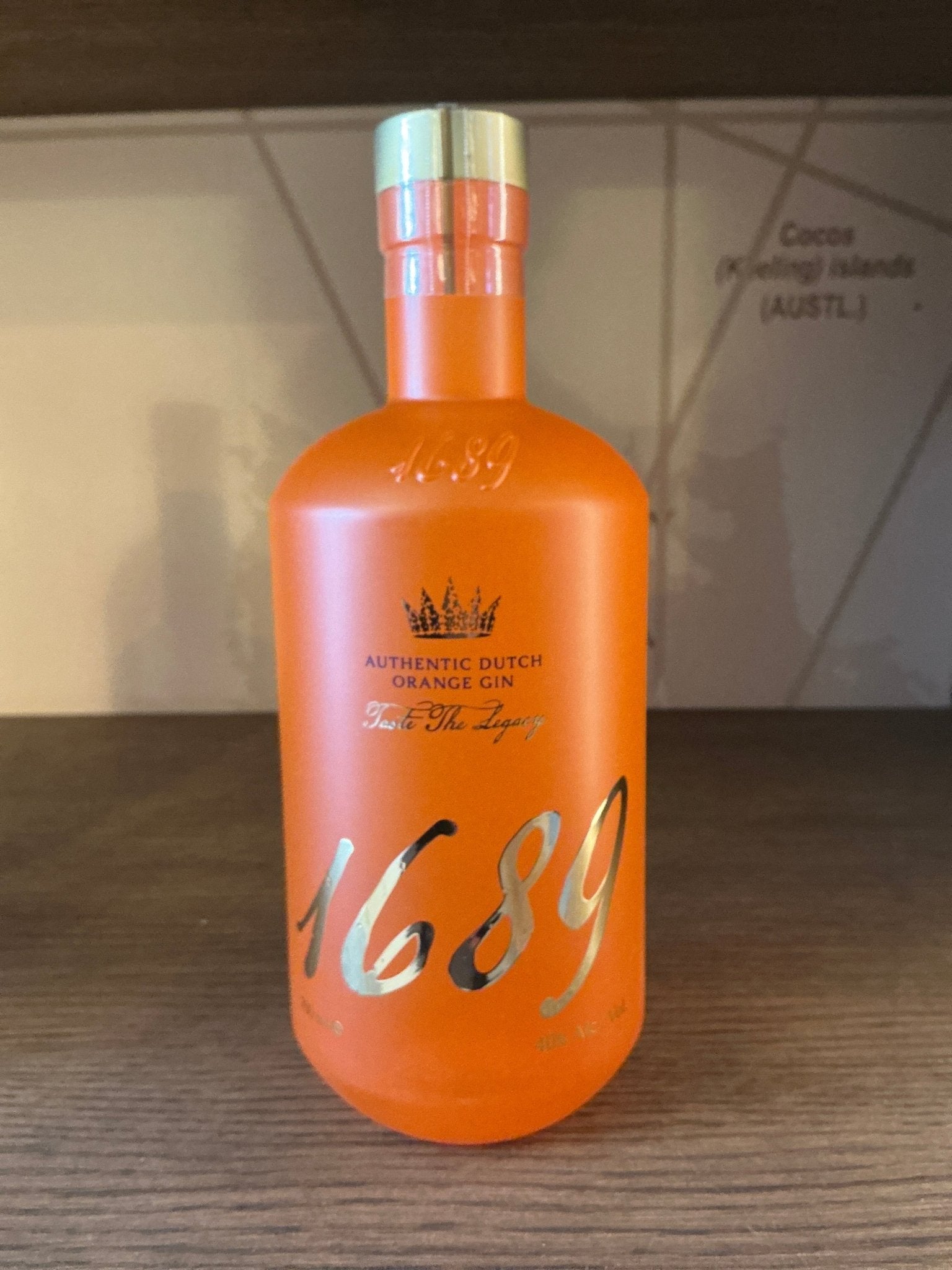 Gin 1689 Orange — Dutch craft gin with orange botanicals, 700ml bottle