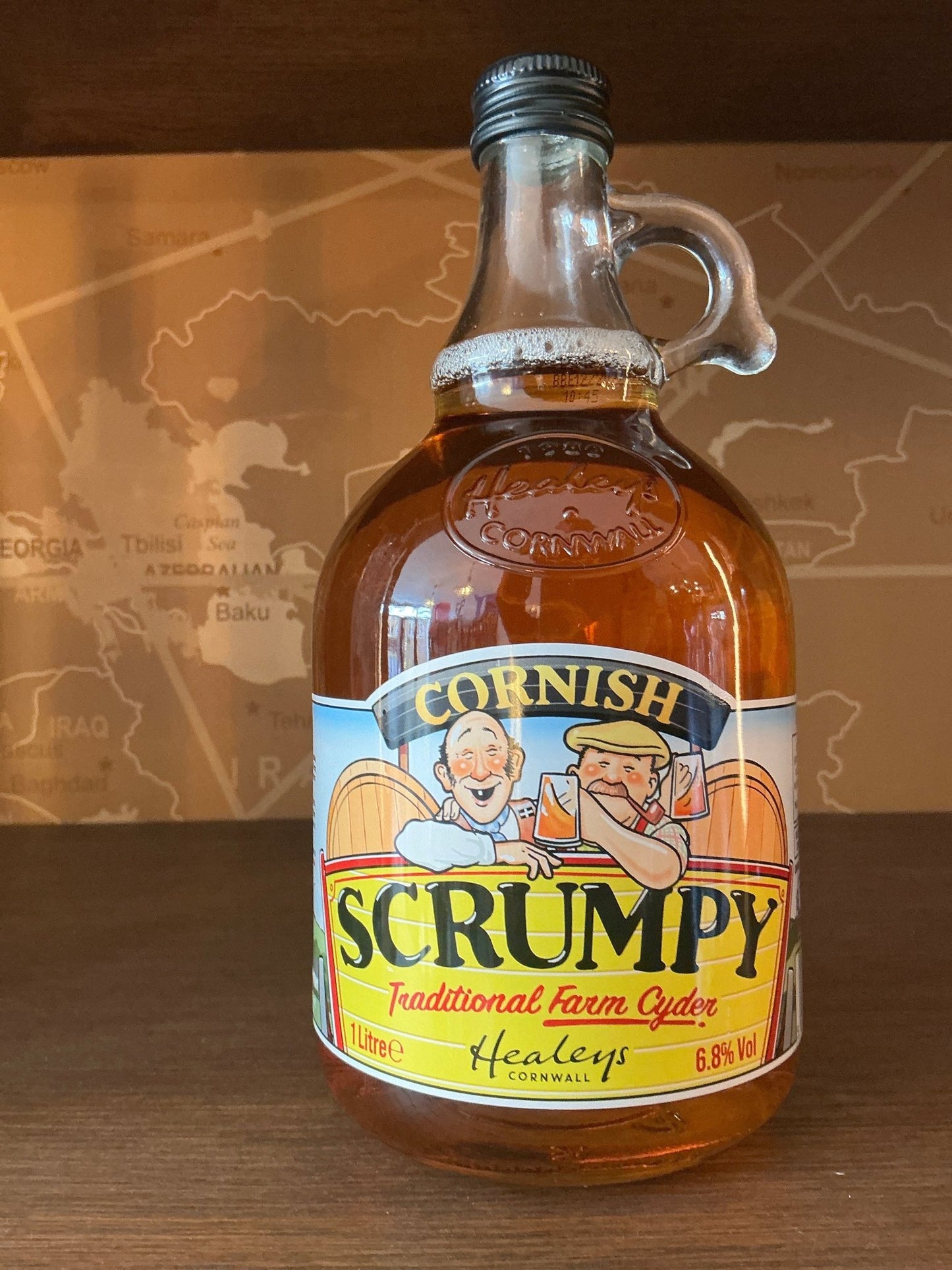 Healey’s Cornish Scrumpy cider jug with handle, artisanal Dutch craft cider in amber bottle, premium limited edition gift.