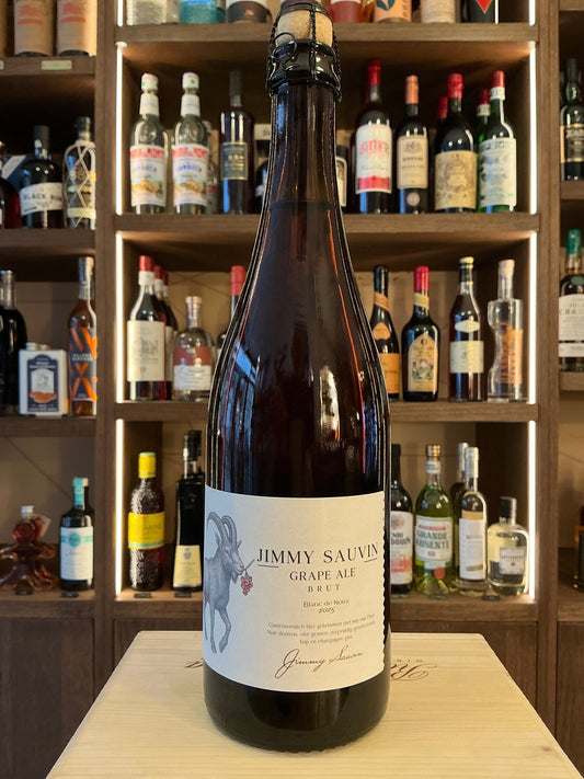 Jimmy Sauvin Grape Ale Blanc de Noirs bottle with premium dark glass, artisan craft beer style, displayed against shelves of .
