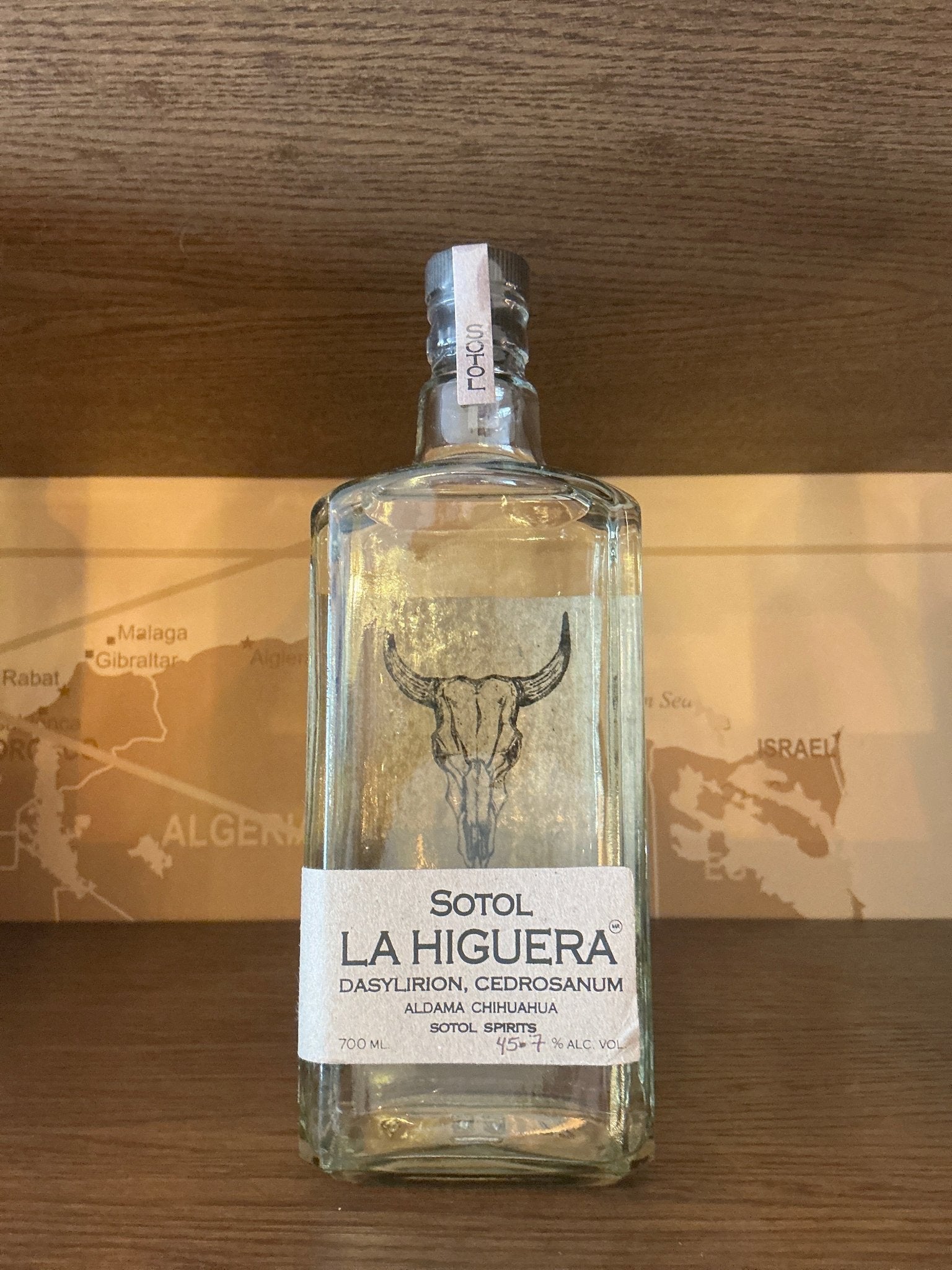 La Higuera Sotol Cedrosanum 70cl bottle – 48% wild-harvested Dasylirion cedrosanum, handcrafted in Aldama Chihuahua Mexico