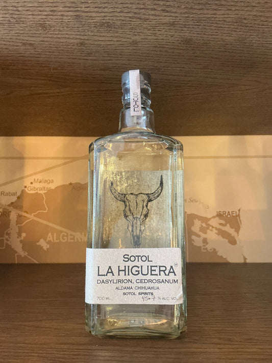 La Higuera Sotol Cedrosanum 70cl bottle – 48% wild-harvested Dasylirion cedrosanum, handcrafted in Aldama Chihuahua Mexico