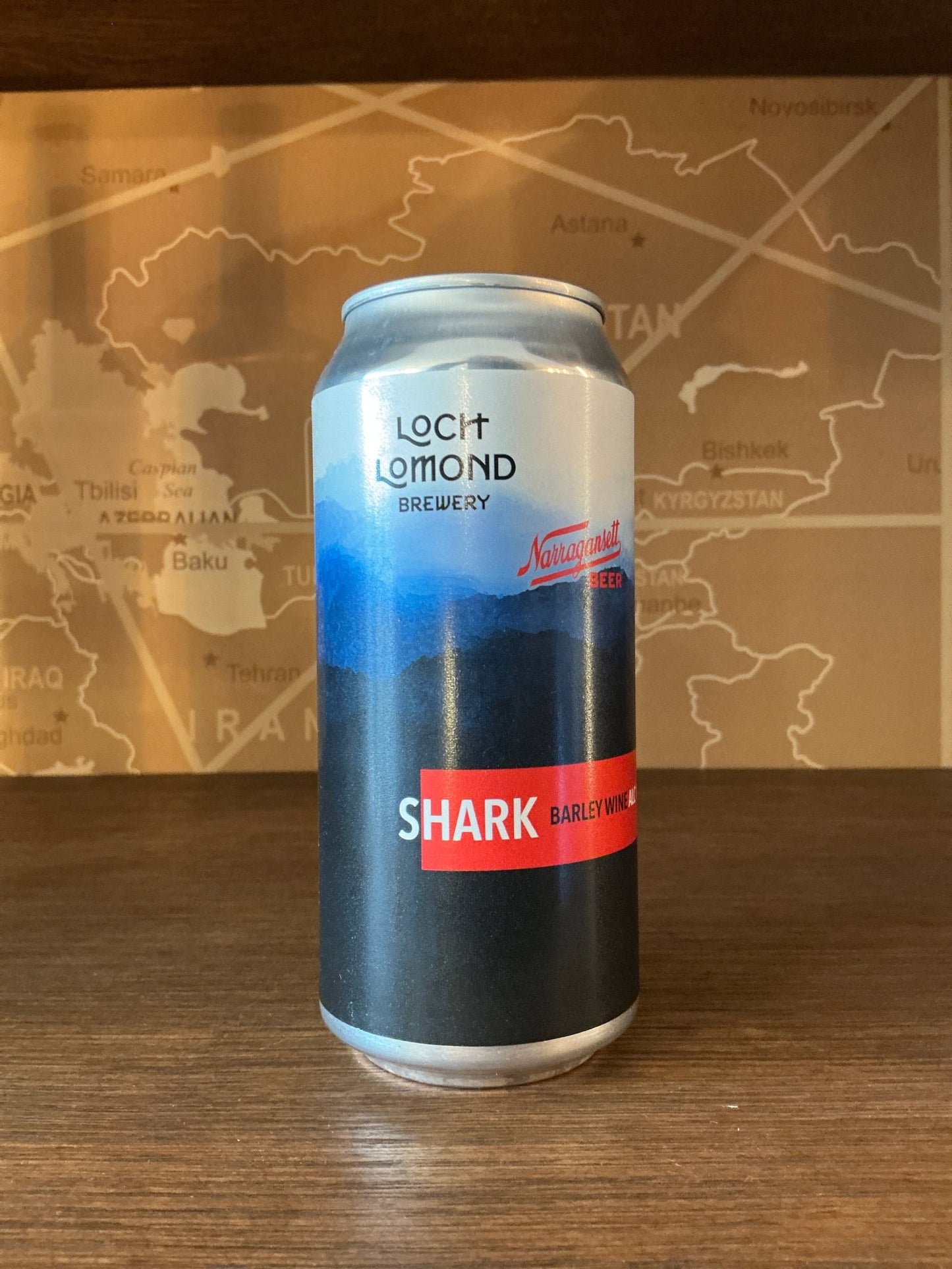 Premium craft artisanal Dutch Loch Lomond Brewery Shark Barley Wine can in blue and black with red label, limited edition.