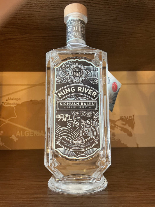 Ming River Sichuan Baijiu 70cl bottle – 45% strong aroma baijiu from Luzhou Laojiao distillery est. 1573, Sichuan China
