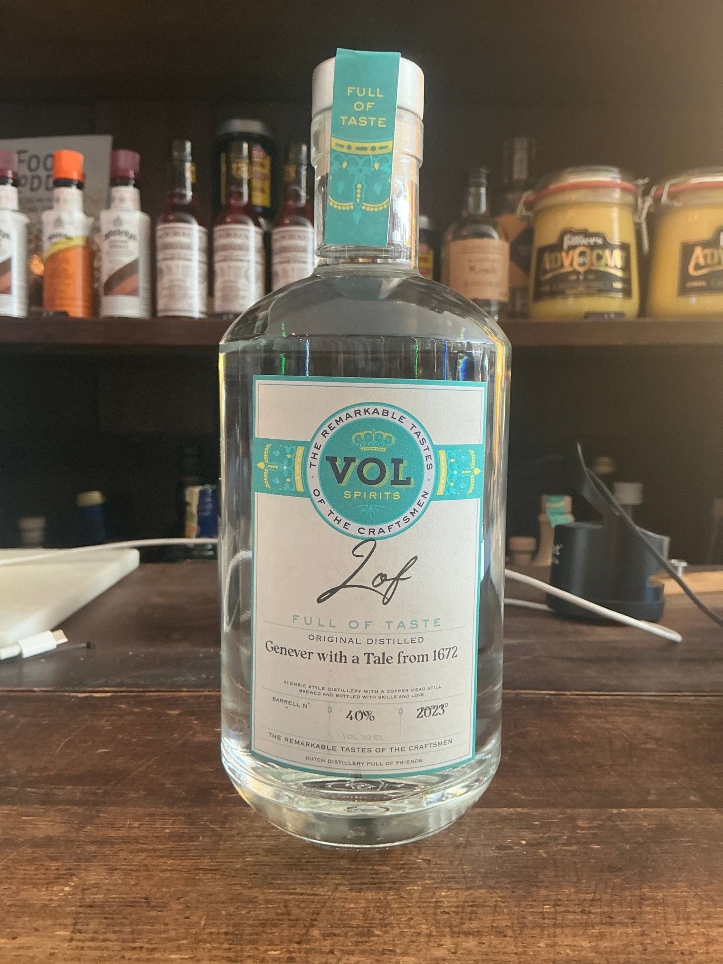 VOL-SPIRITS Lof Genève small batch Dutch genever bottle with botanical and spiced premium distilled spirits label.